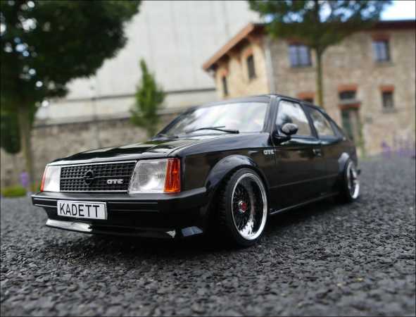1:18 Opel Kadett D GTE schwarz 1983 inkl OVP